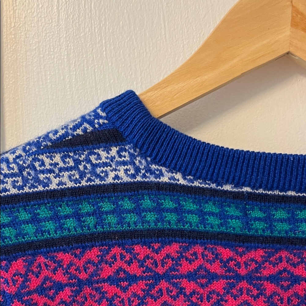 Vintage YSL Sweater - Picture 8 of 8